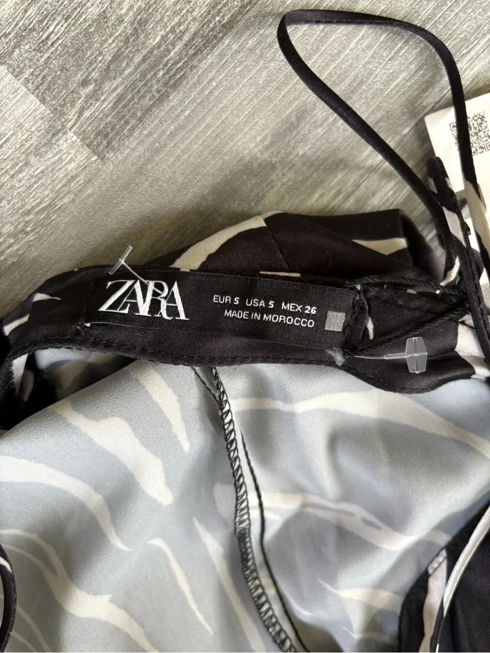 Zara Black and White Zebra-Print Dress - Picture 3 of 4